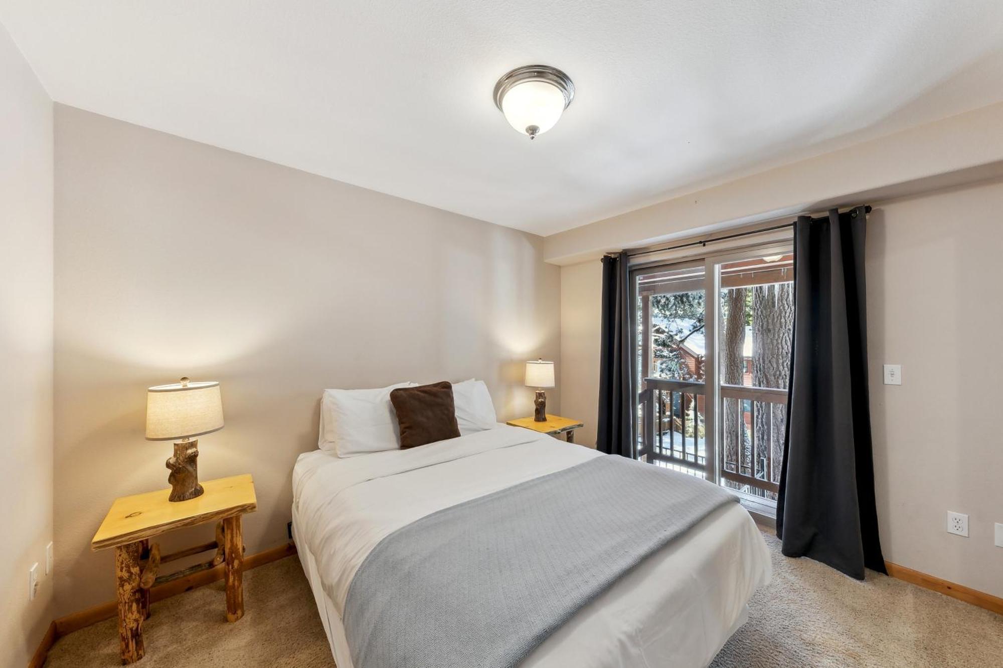 Artisan Chalet: Pet Friendly Deluxe Kitchen Games South Lake Tahoe