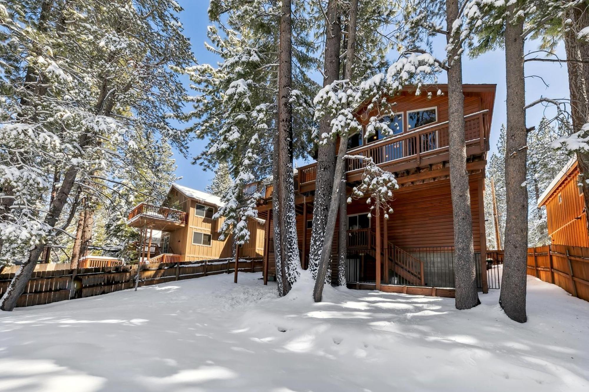 Artisan Chalet: Pet Friendly Deluxe Kitchen Games *