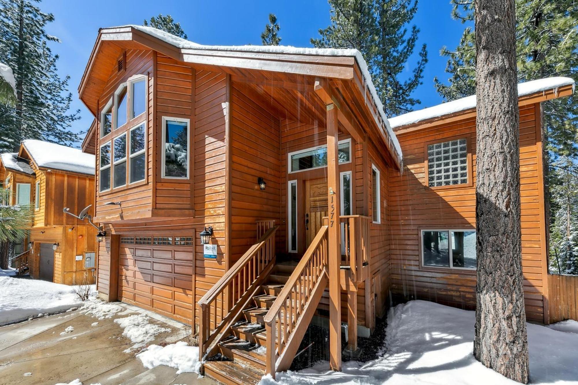 Artisan Chalet: Pet Friendly Deluxe Kitchen Games South Lake Tahoe